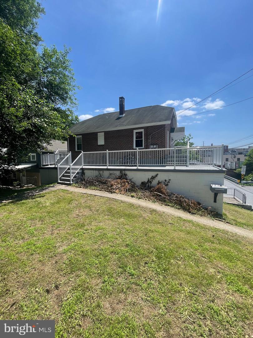 36-38 E Hummelstown St Property Photo 25