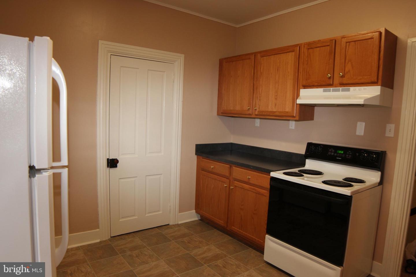 116 College Ave Property Photo 29