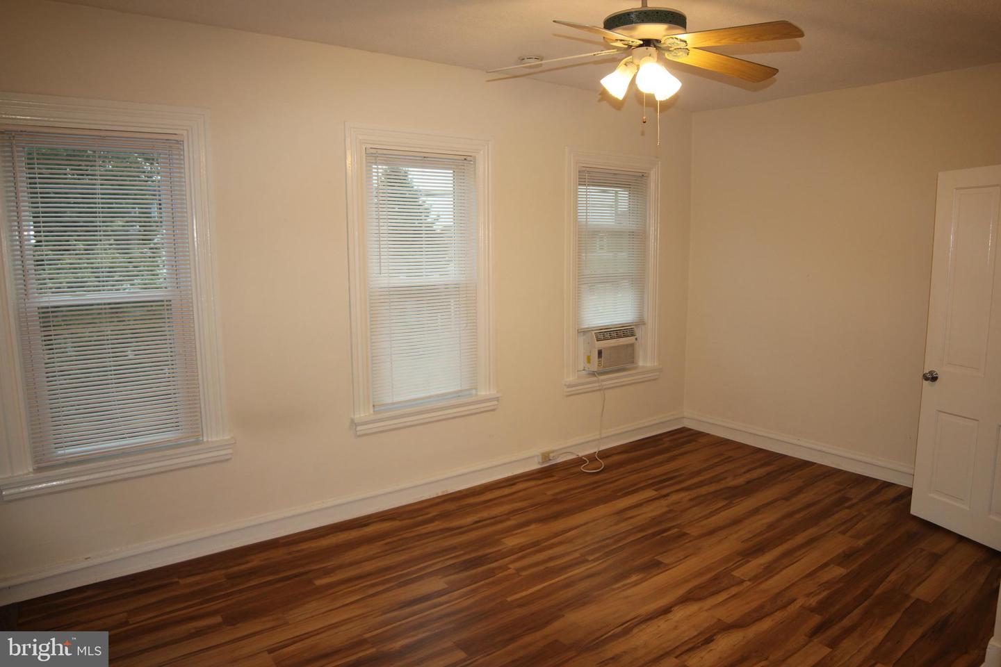 116 College Ave Property Photo 31