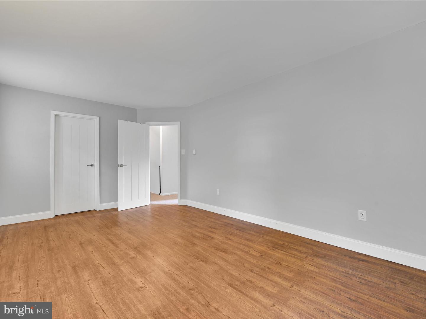 163 Irene Ave Property Photo 16