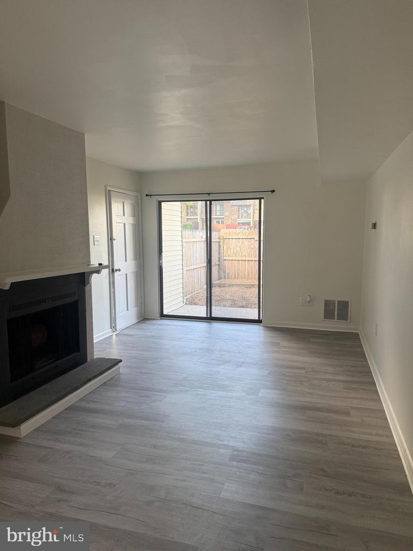 73 Lancaster Ests Property Photo 1