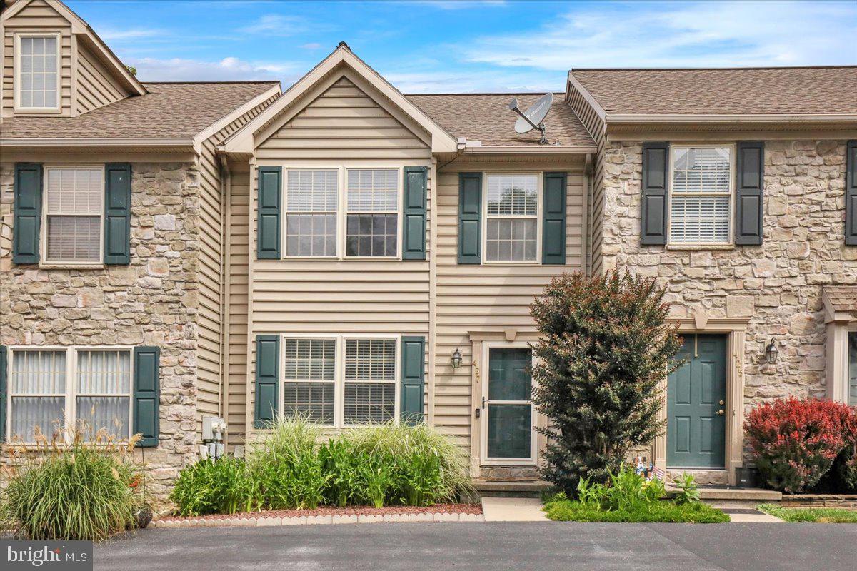 427 Indian Rock Cir Property Photo 1