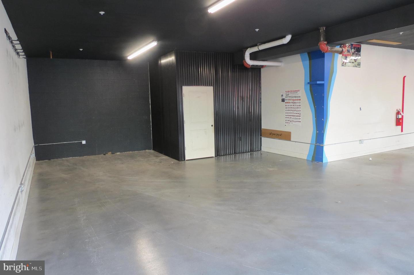 132 Locust St #first Floor 101 Property Photo 6