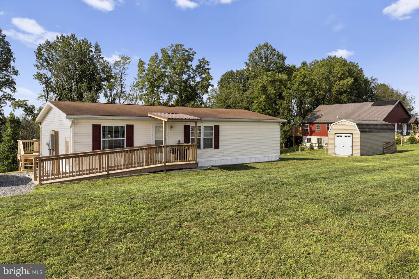 5892 MEADVILLE RD