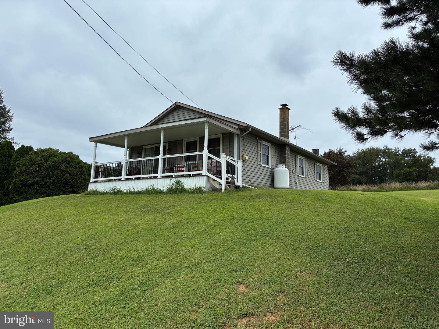191 Sigman Rd Property Photo 2