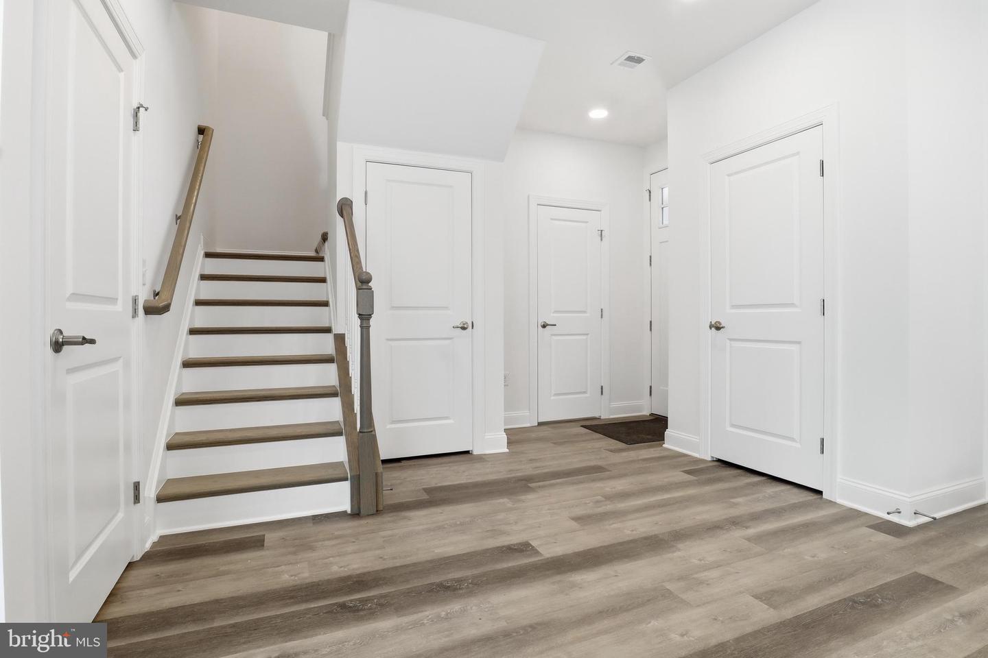 215 Bellaride Ln #lot 71 Property Photo 5