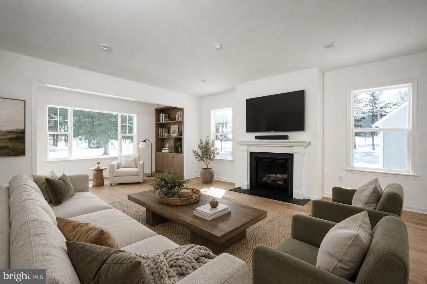 440 Parkside Way Property Photo 15