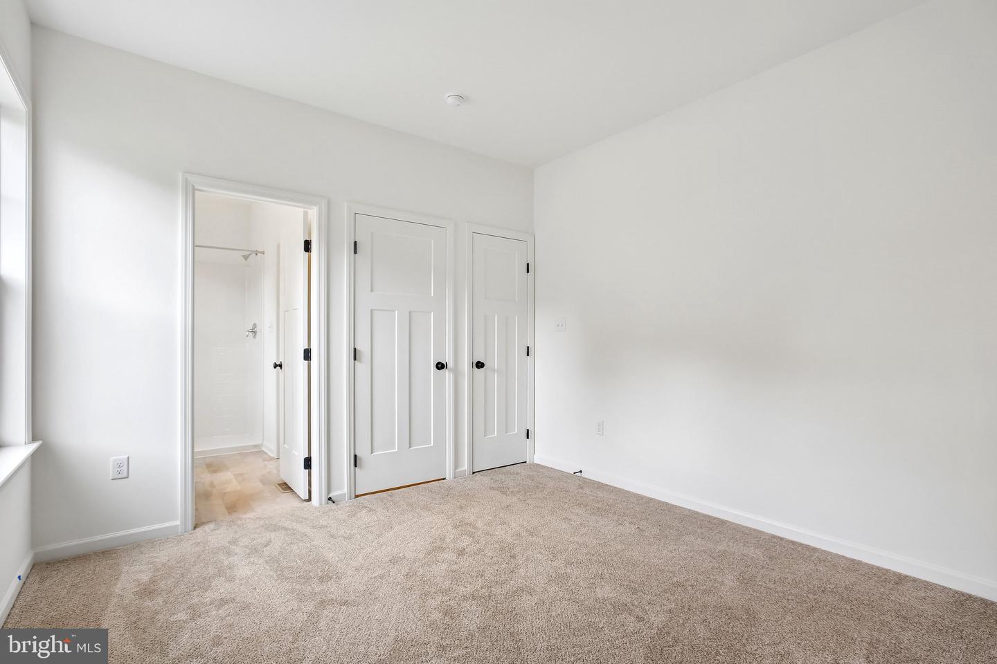 440 Parkside Way Property Photo 31