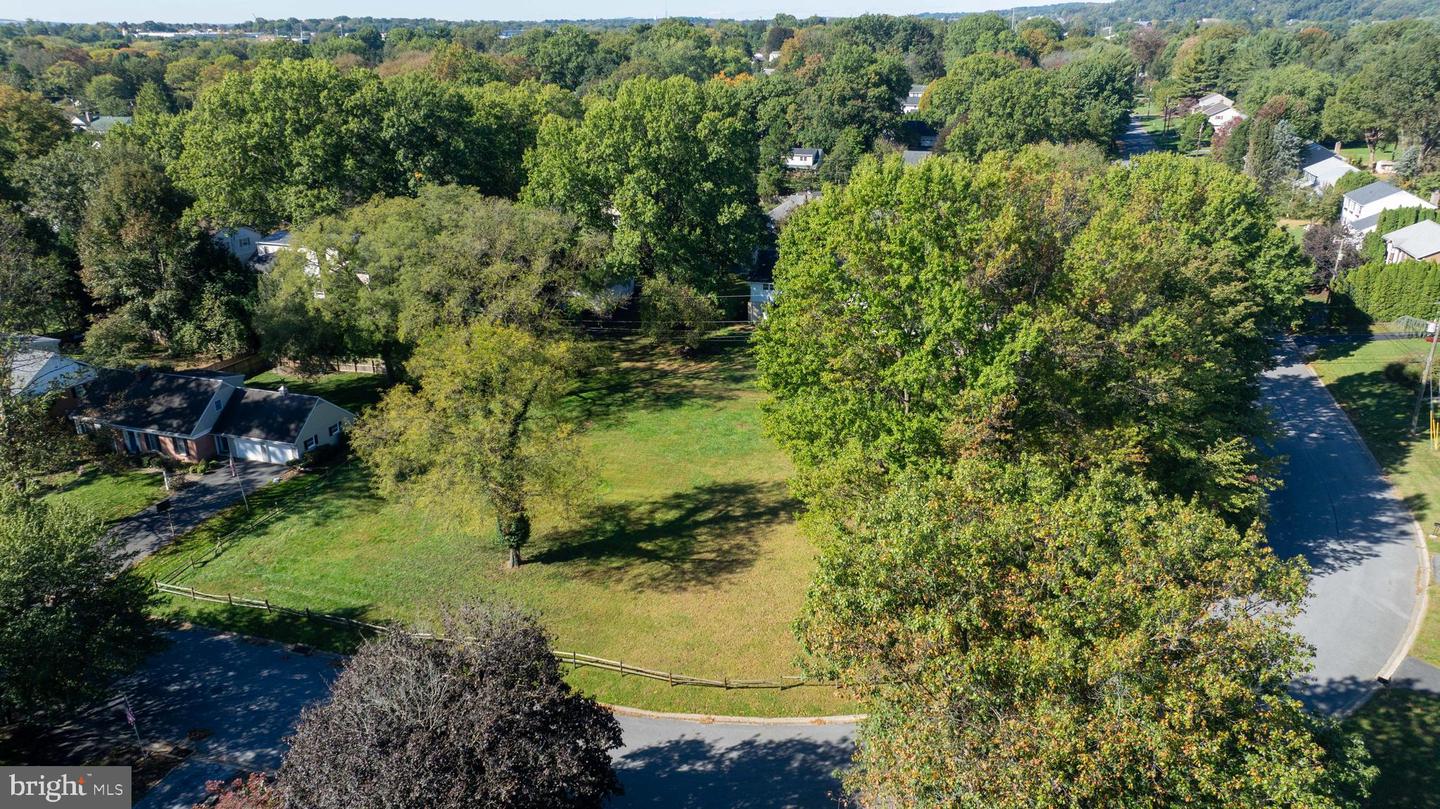 0 Barrholly Dr #lot 1 Property Photo 4
