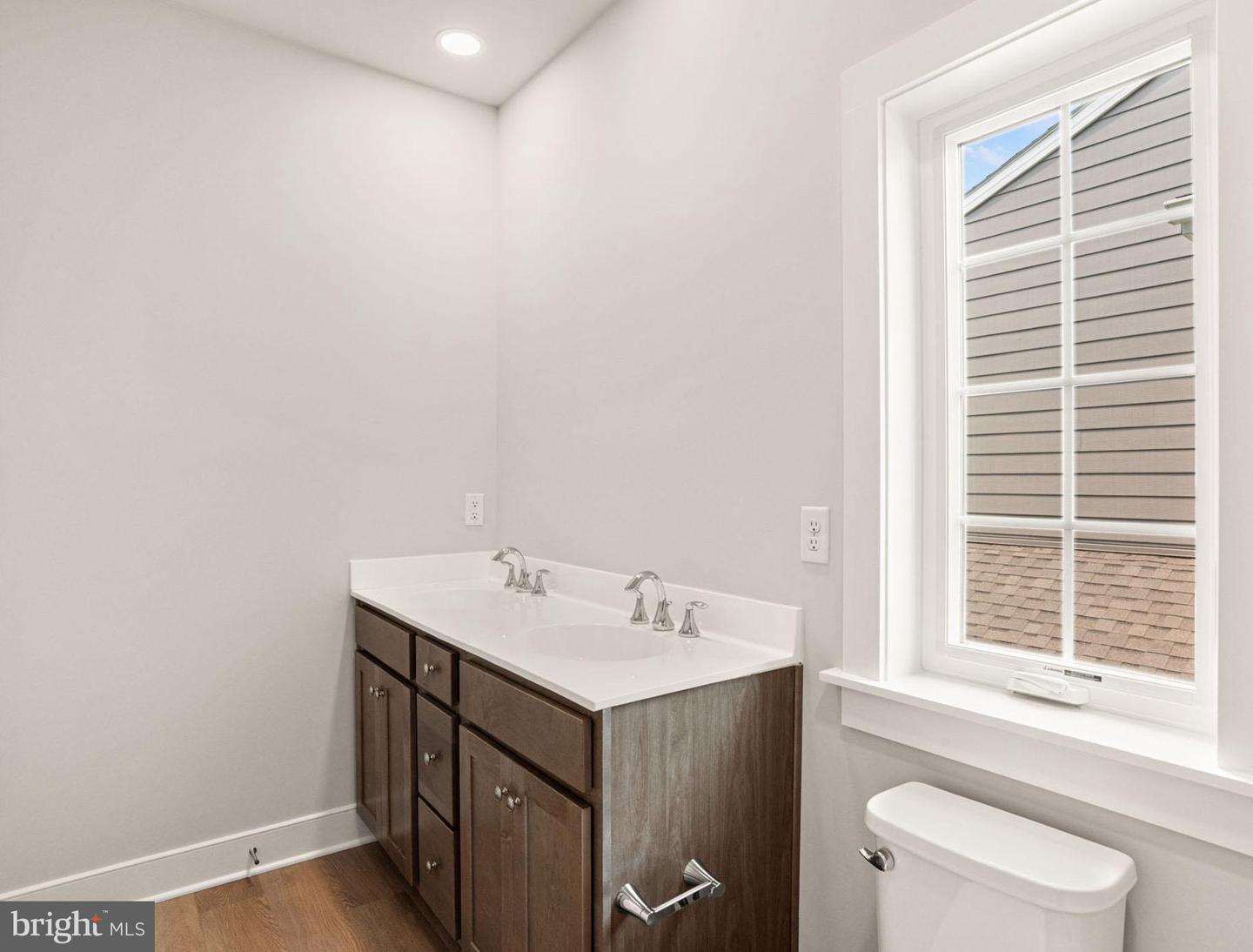 1116 Collina Ln Property Photo 35