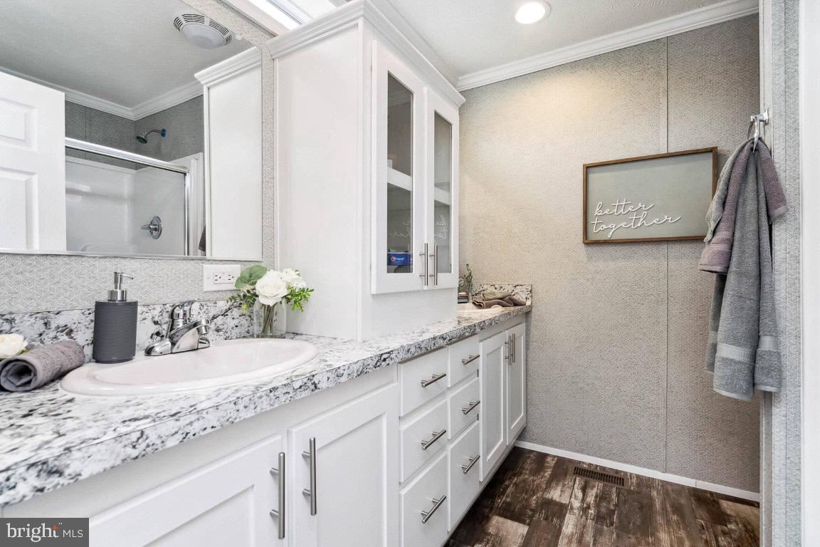 30d Debra Cir Property Photo 11