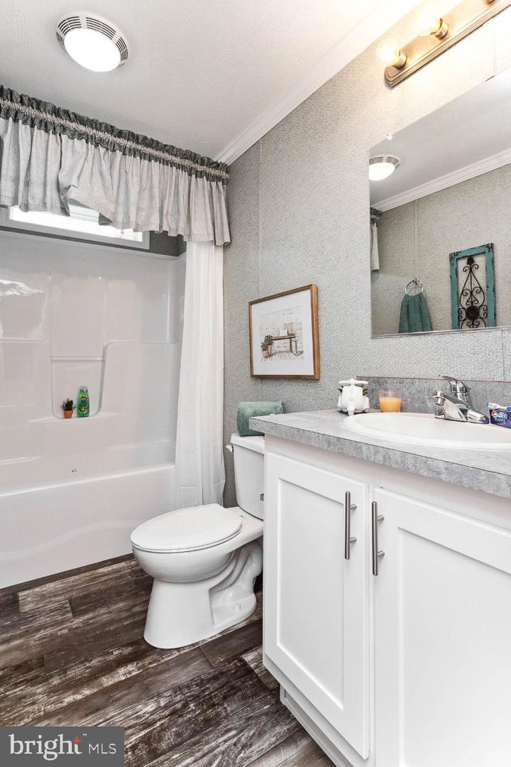 30d Debra Cir Property Photo 16