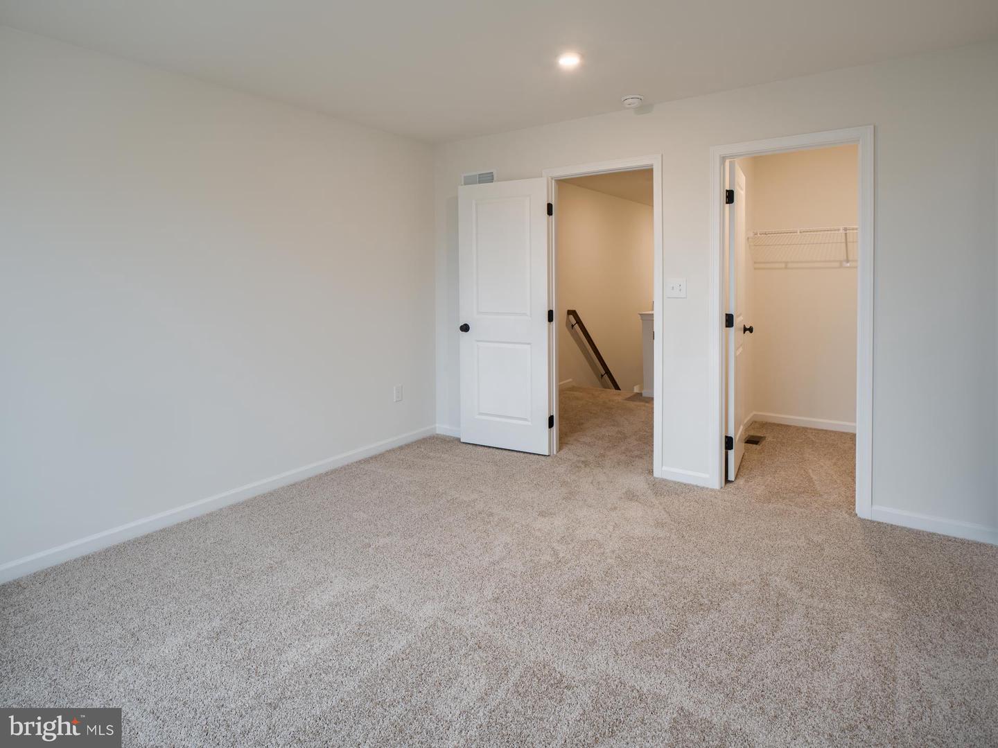 1229 Hershey Ln #crestwood Property Photo 44