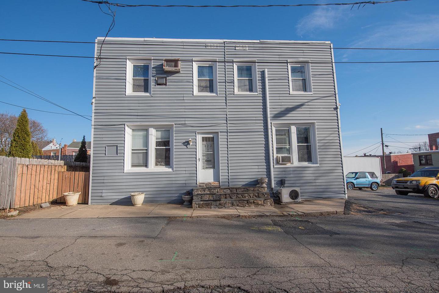 132 Reo Ave Property Photo 2