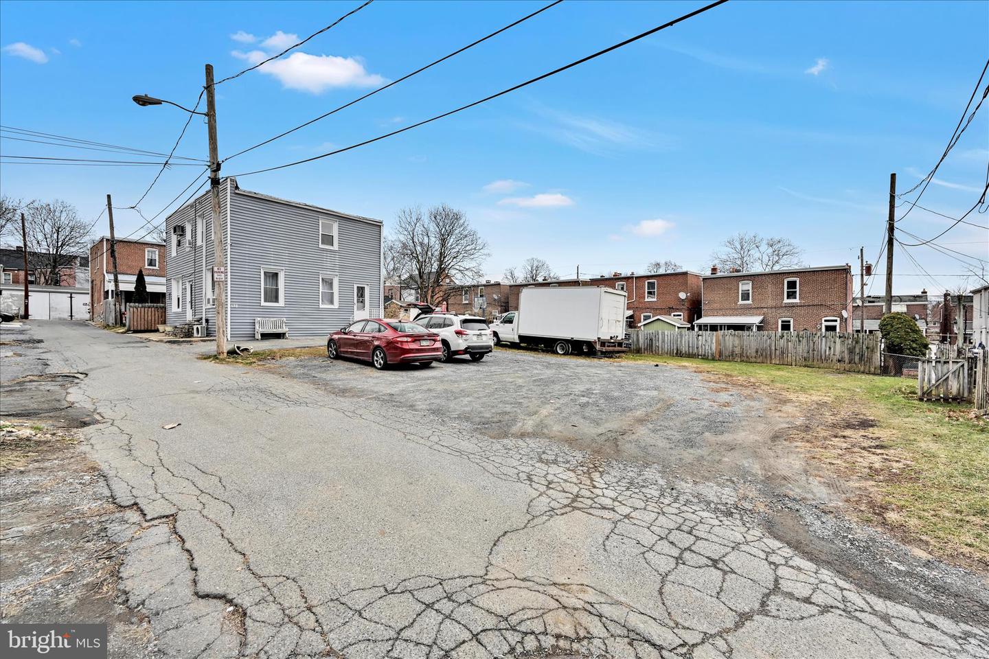 132 Reo Ave Property Photo 33