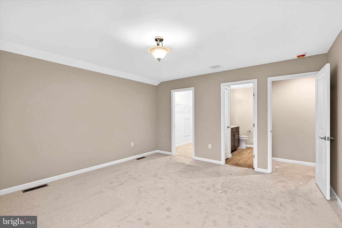 232 Pilgrim Dr Property Photo 34