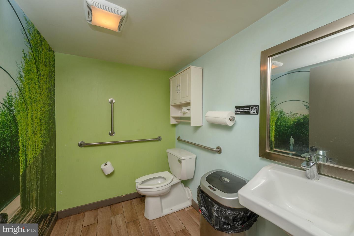 110 W Orange St Property Photo 35