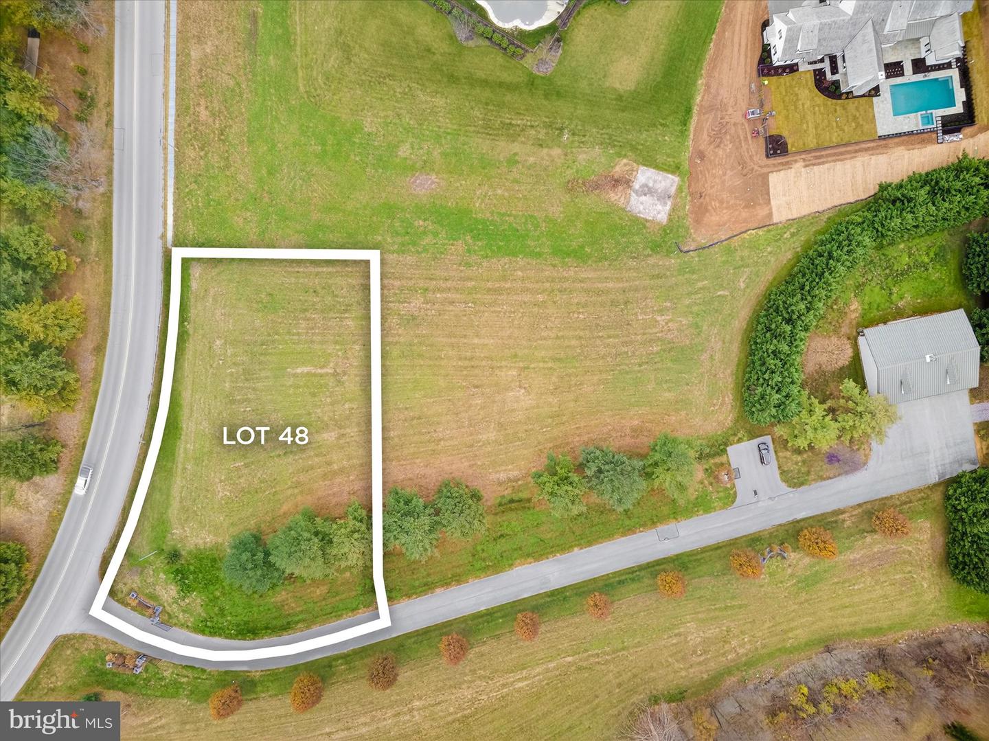 #48 Meadowbreeze Ln Property Photo 17
