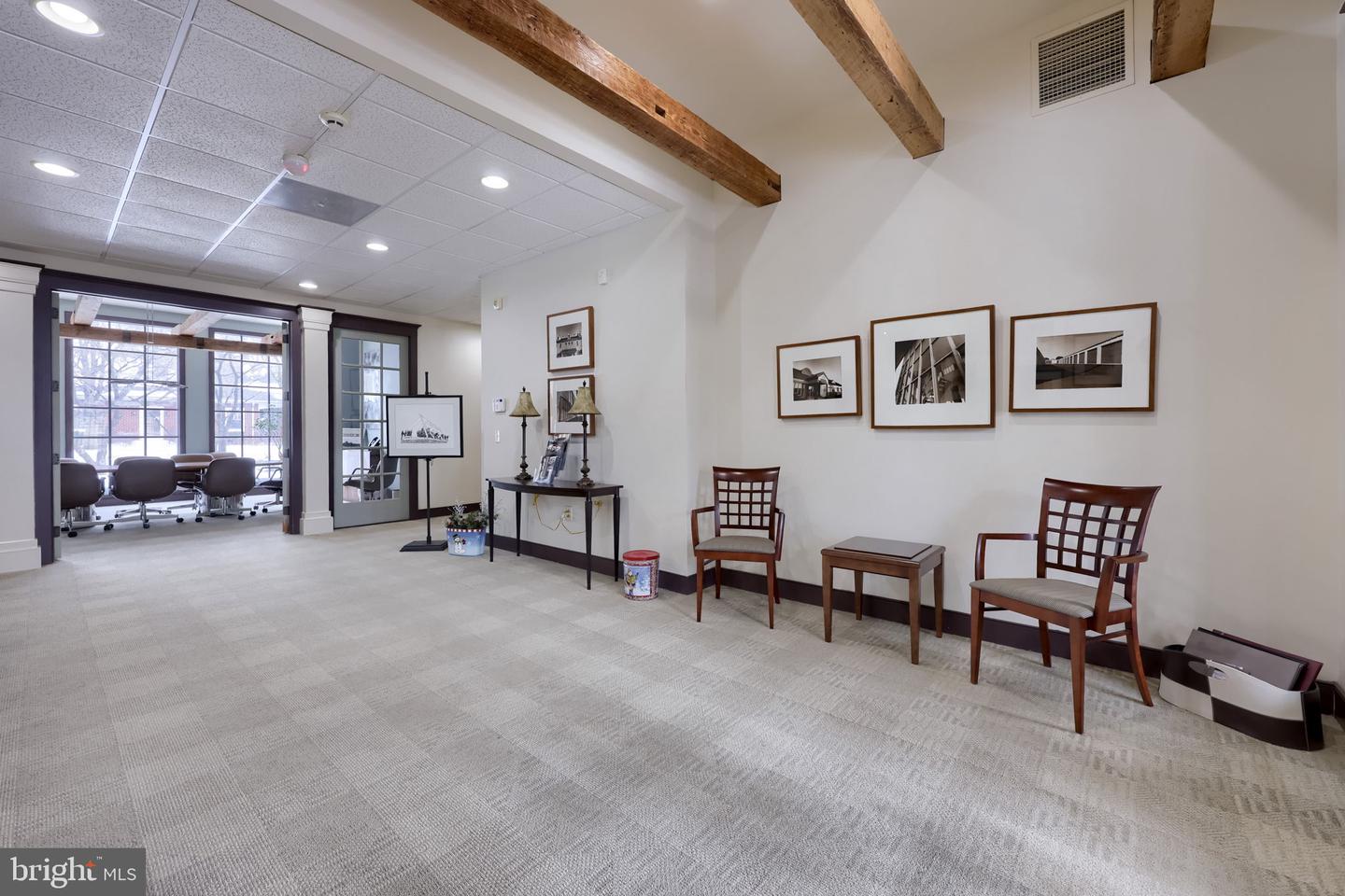 342 E Main St #suite 100 Property Photo 6