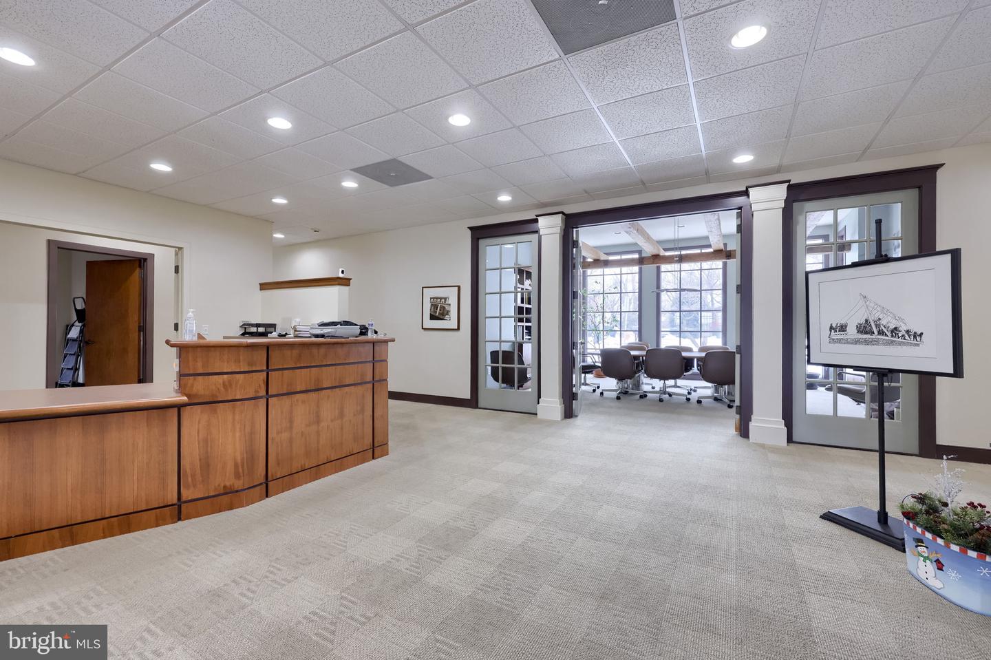 342 E Main St #suite 100 Property Photo 8