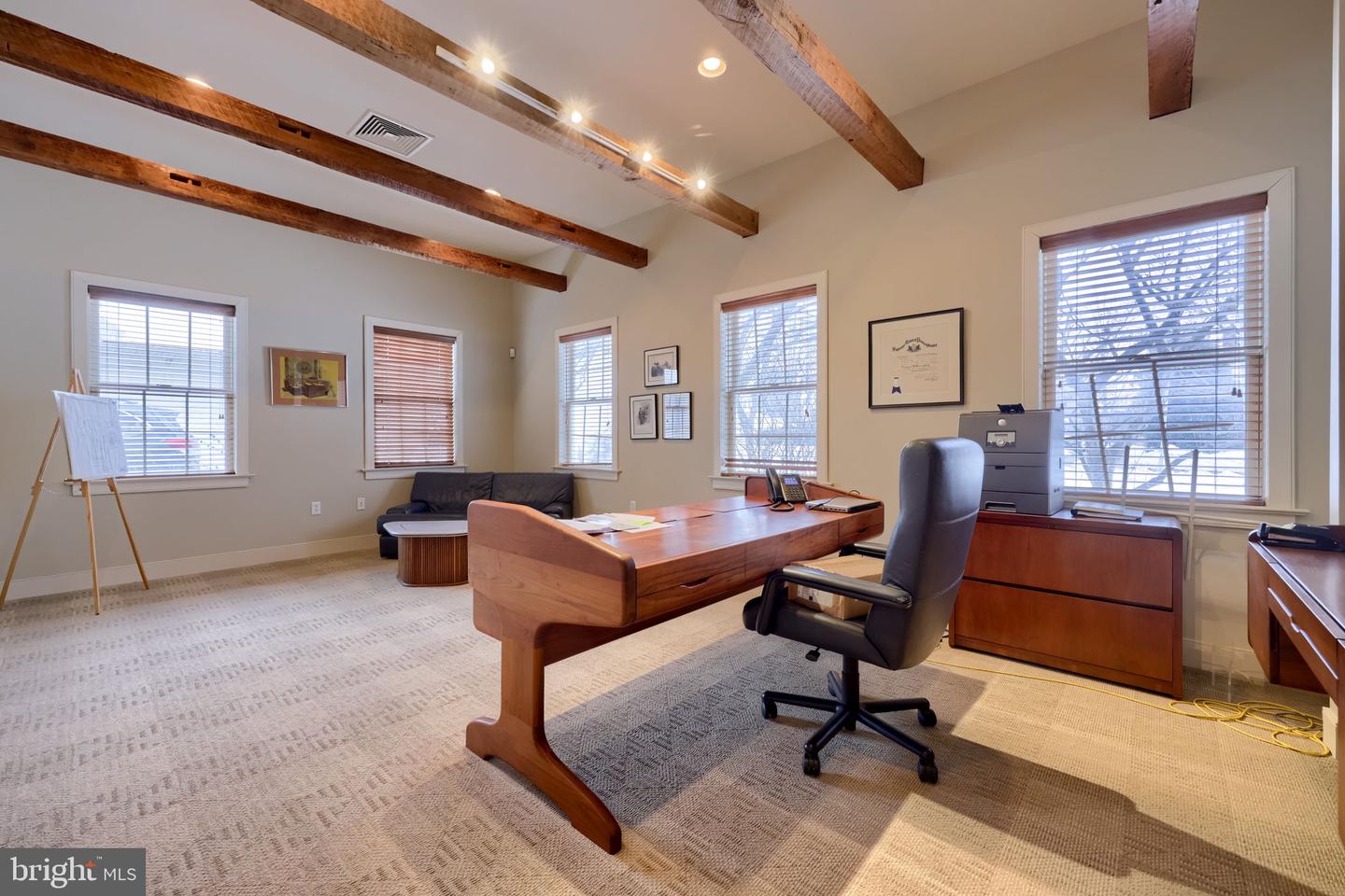 342 E Main St #suite 100 Property Photo 14