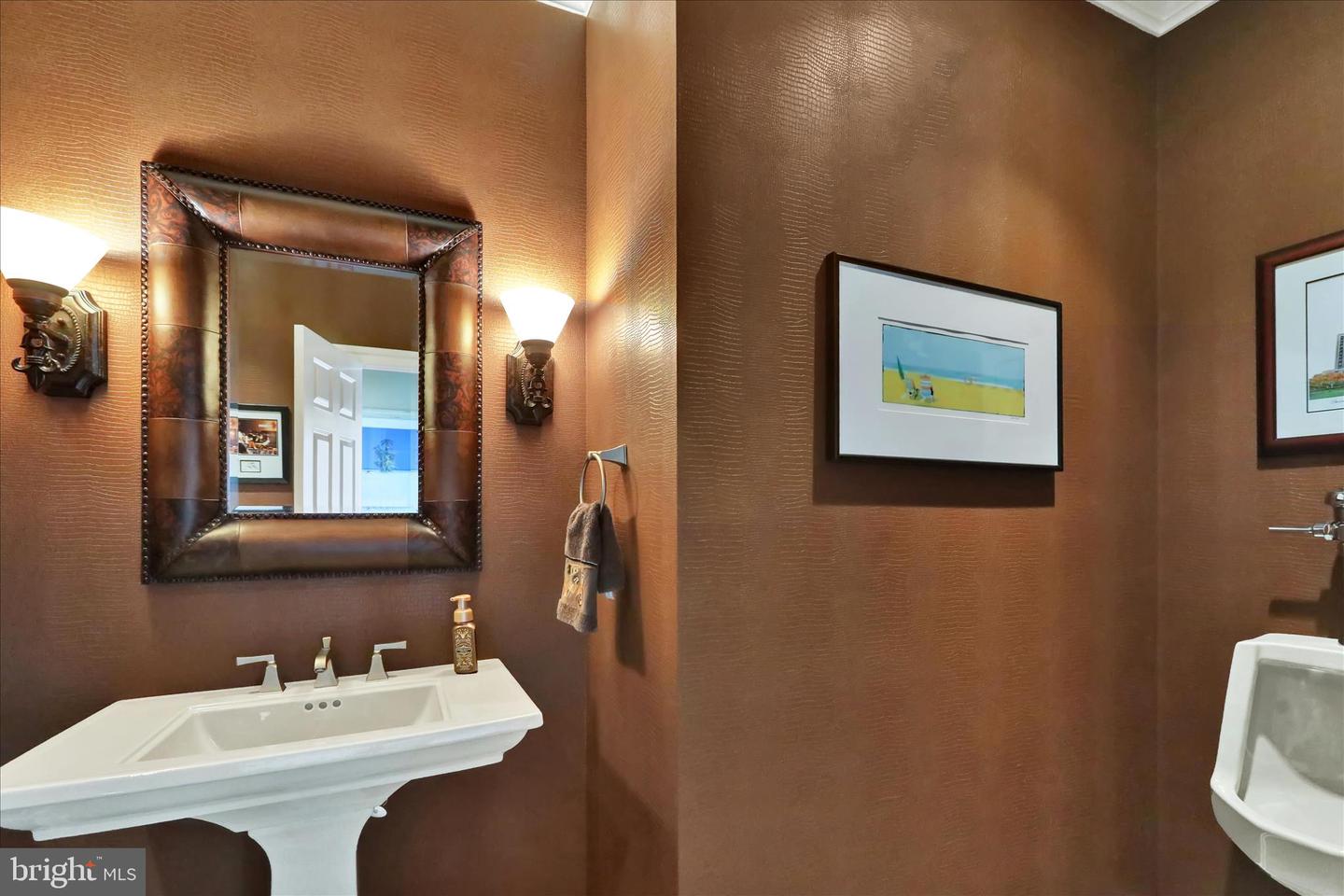 1000 Bluestone Dr Property Photo 31