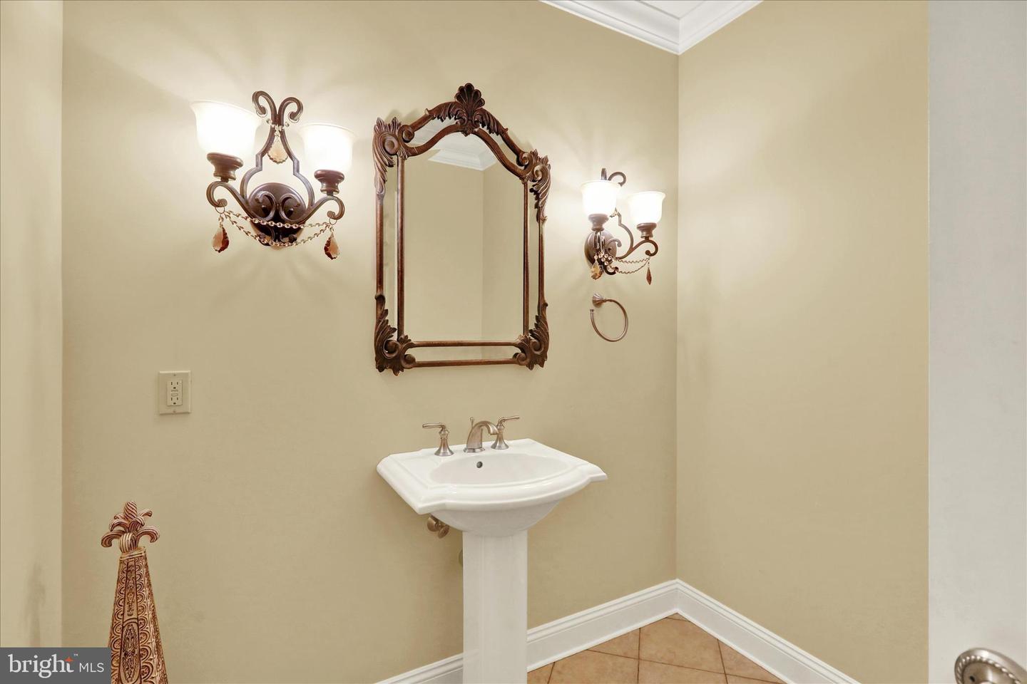 1000 Bluestone Dr Property Photo 96