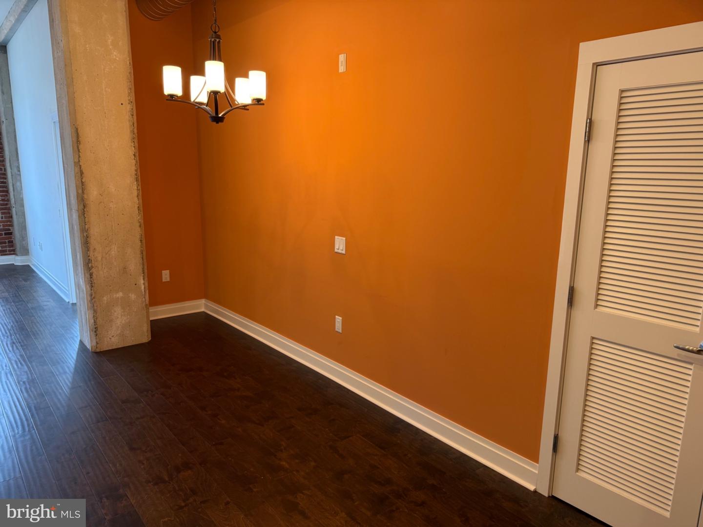 41 W Lemon St #308 Property Photo 12