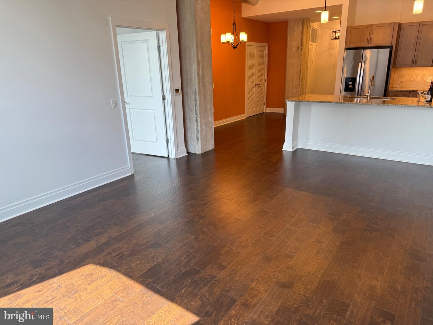 41 W Lemon St #308 Property Photo 15