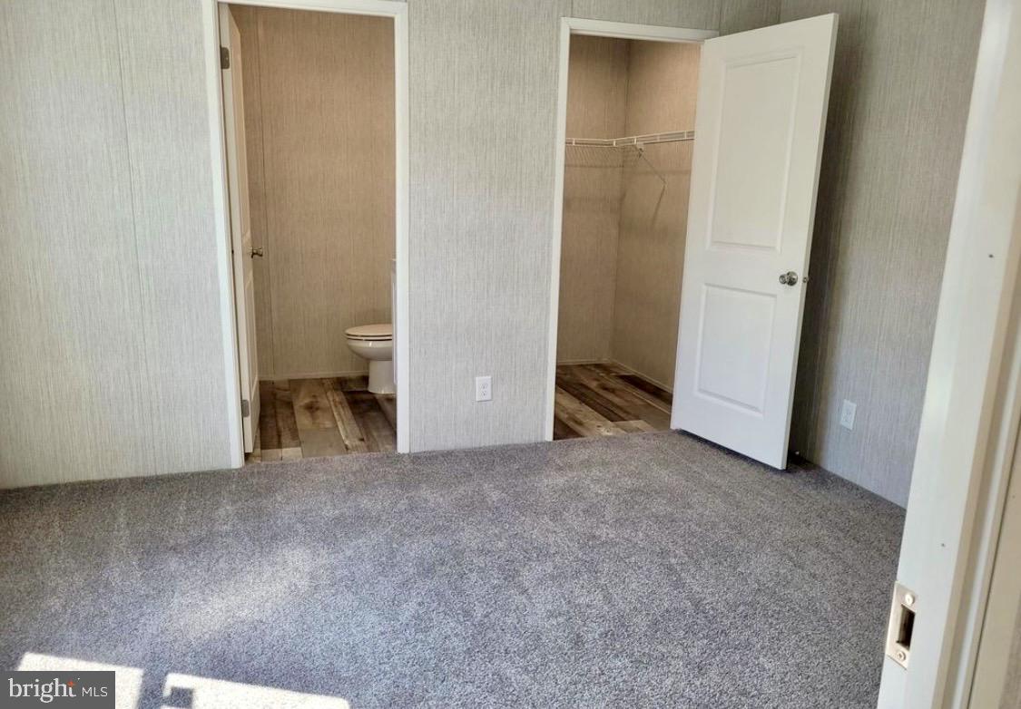 47 Hilltop Ave Property Photo 4