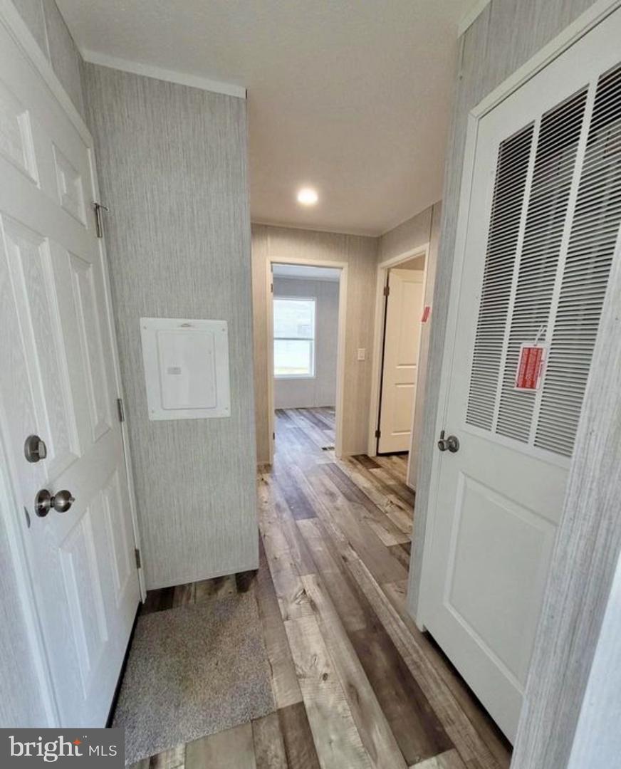 47 Hilltop Ave Property Photo 19