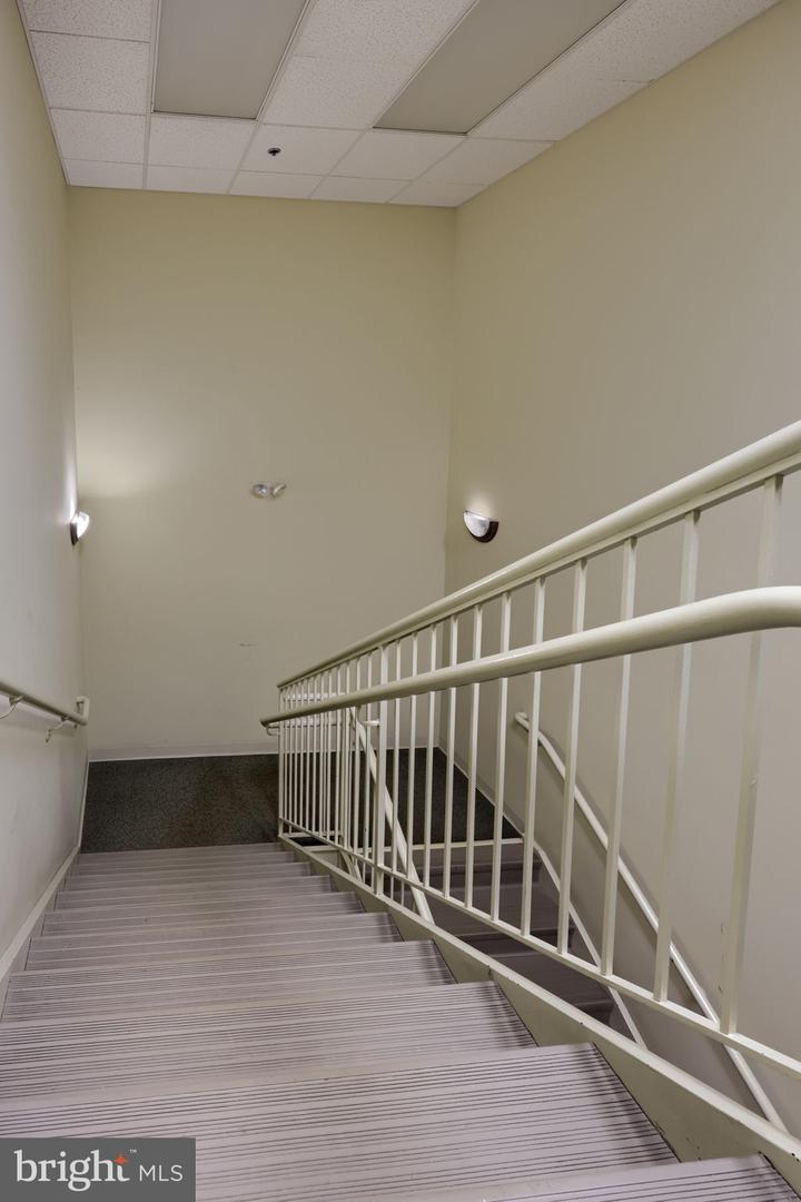 802 New Holland Ave #200 Property Photo 28