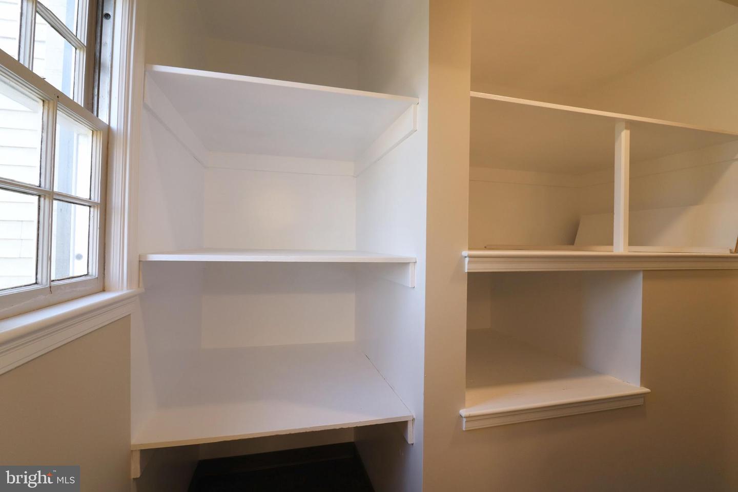 1413-23 W Main St Property Photo 19