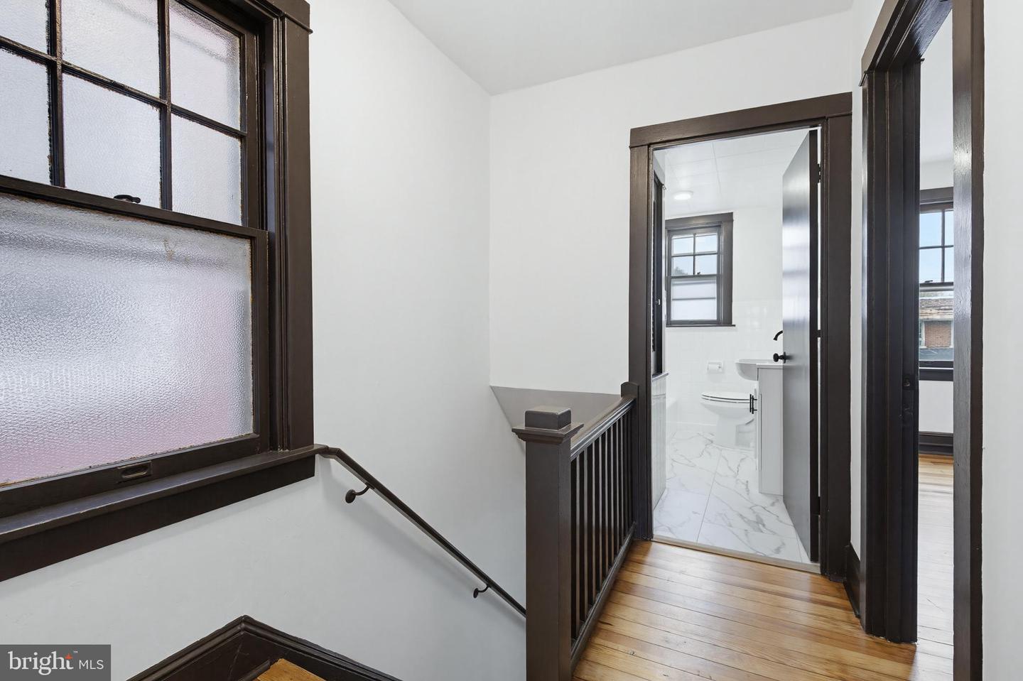 636 3rd St Property Photo 17