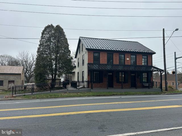2651 N Reading Rd #b Property Photo 4