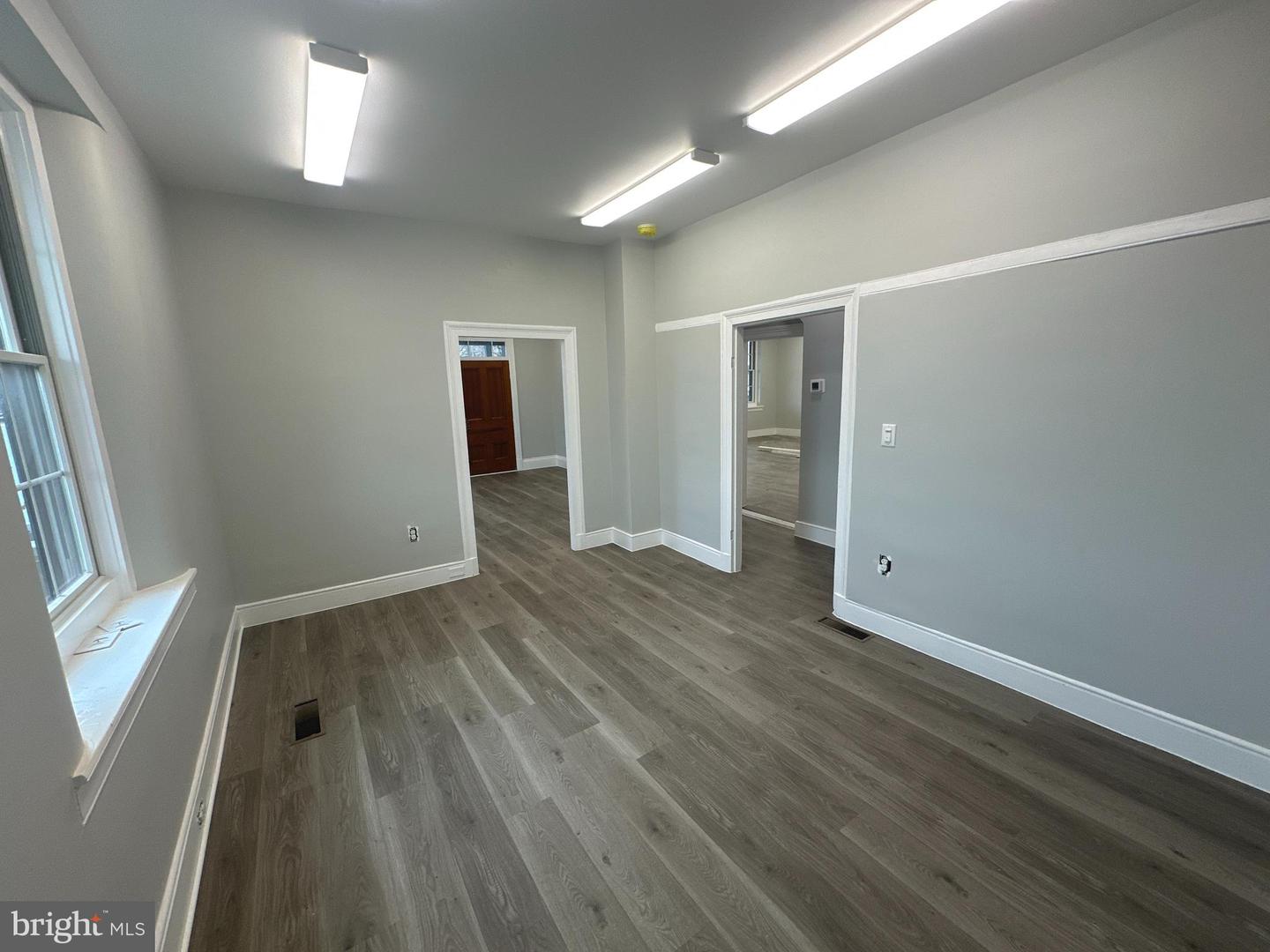 2651 N Reading Rd #b Property Photo 7