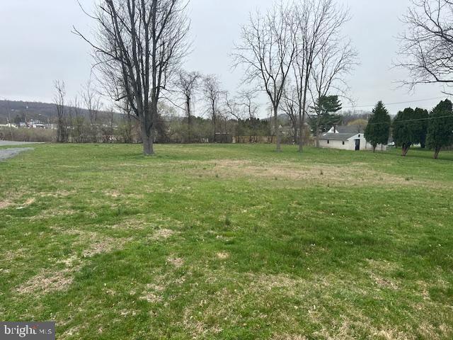 2651 N Reading Rd #b Property Photo 11