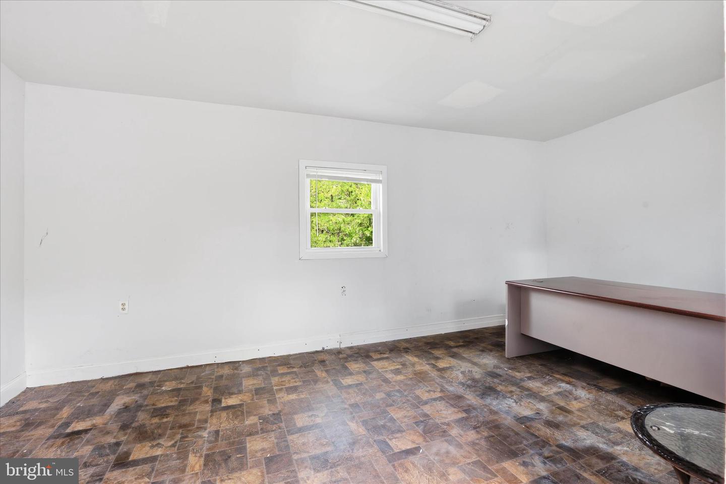542 S Prince St Property Photo 12