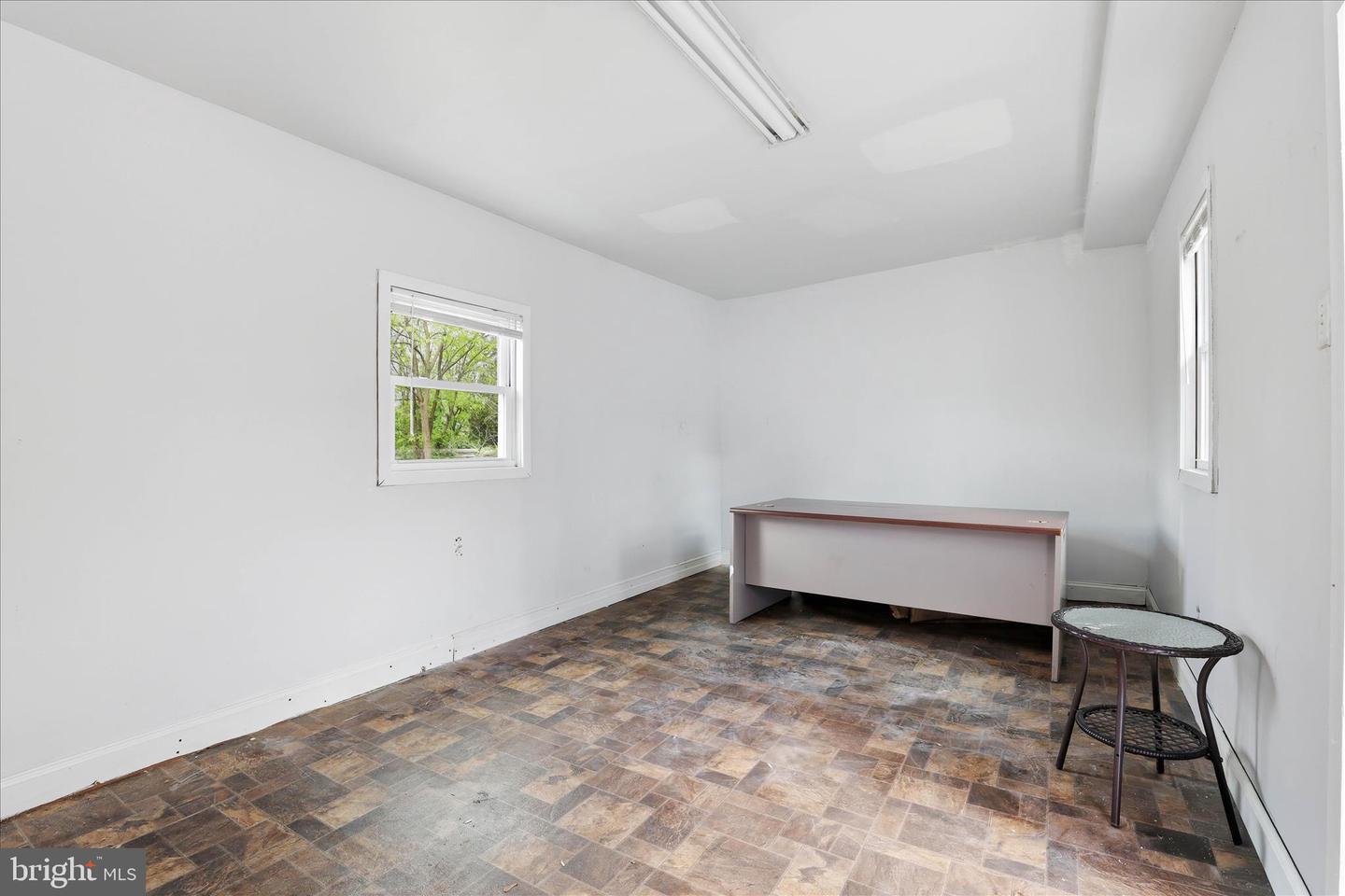 542 S Prince St Property Photo 13