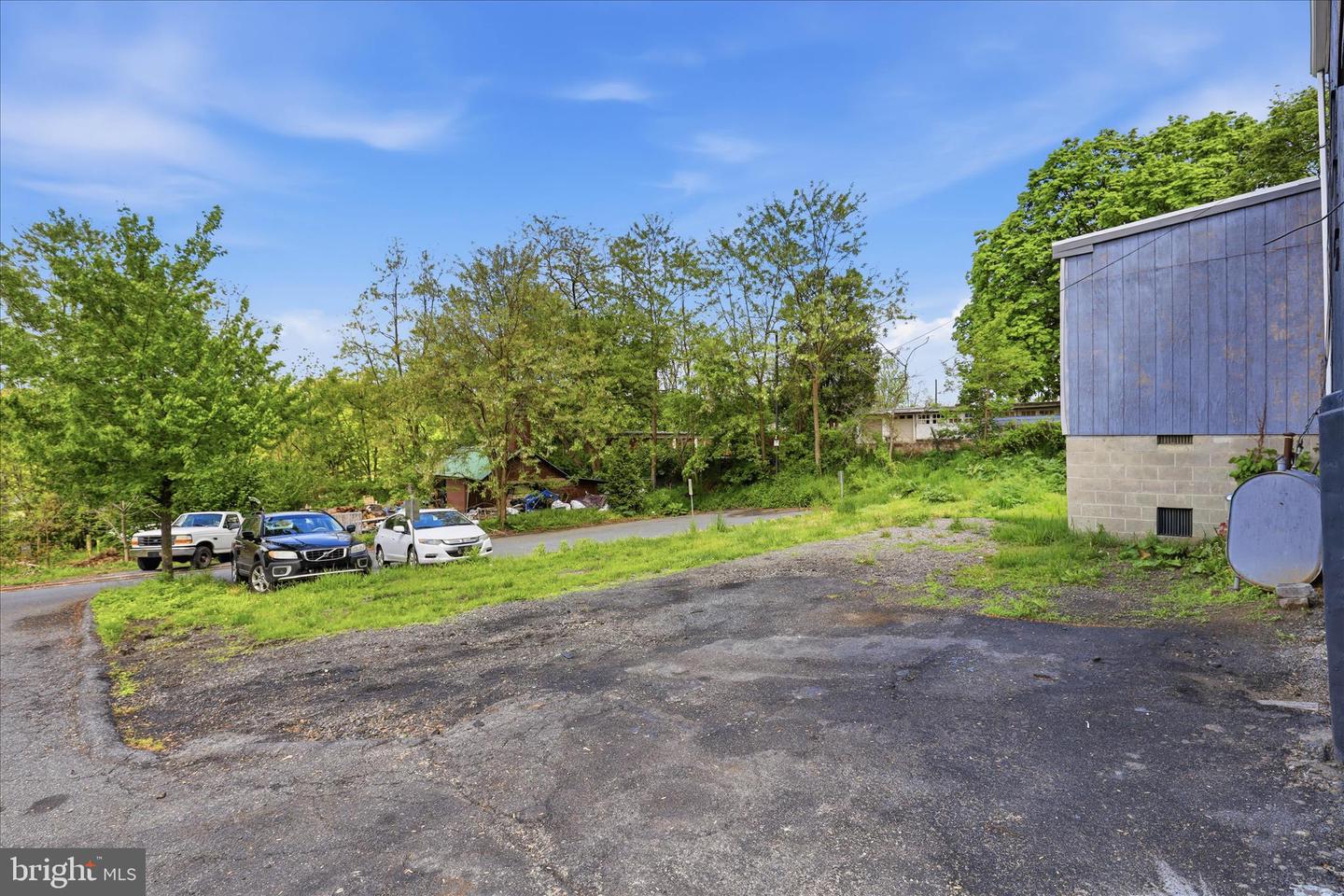 542 S Prince St Property Photo 16