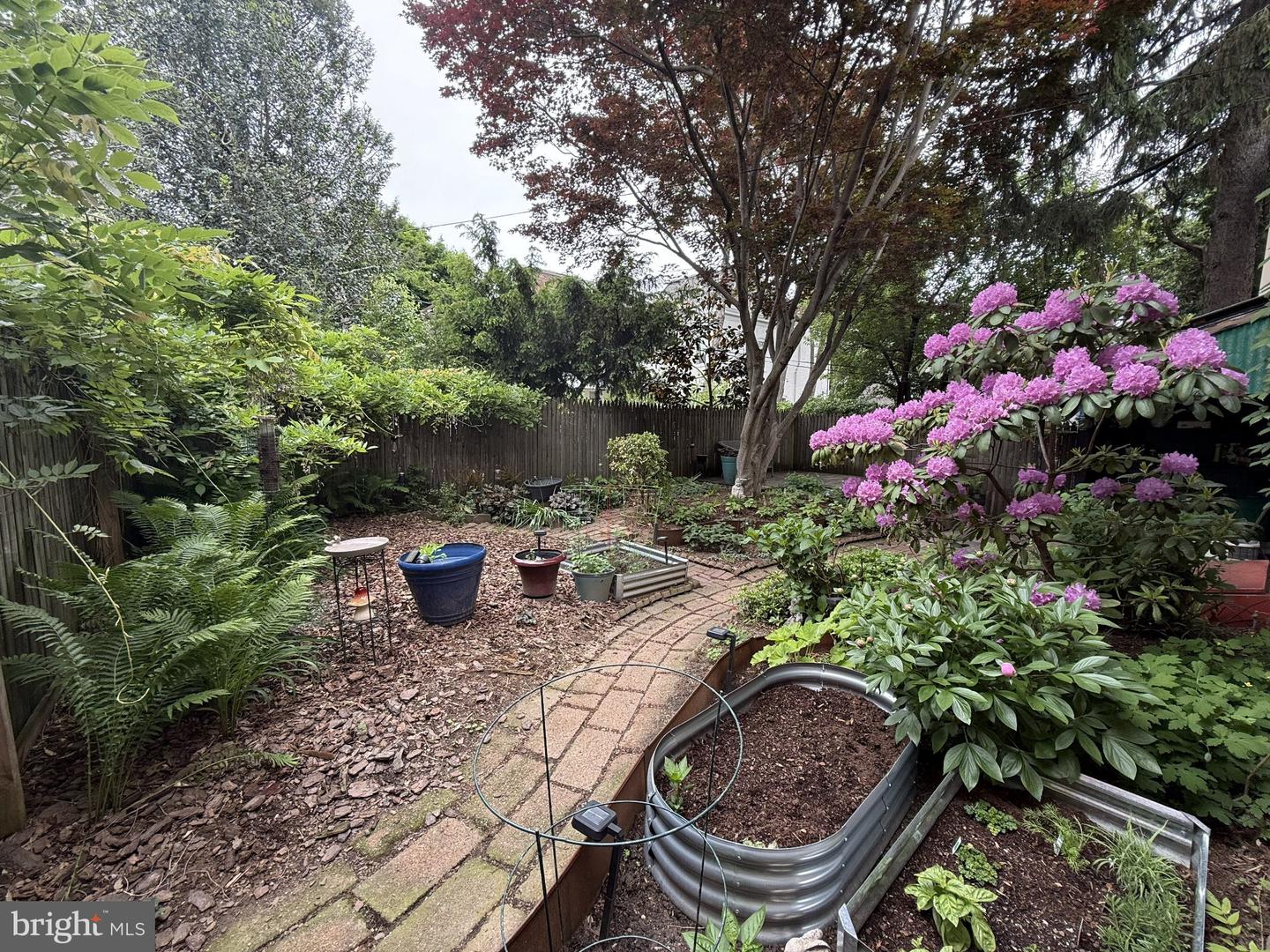 40 N Plum St Property Photo 16