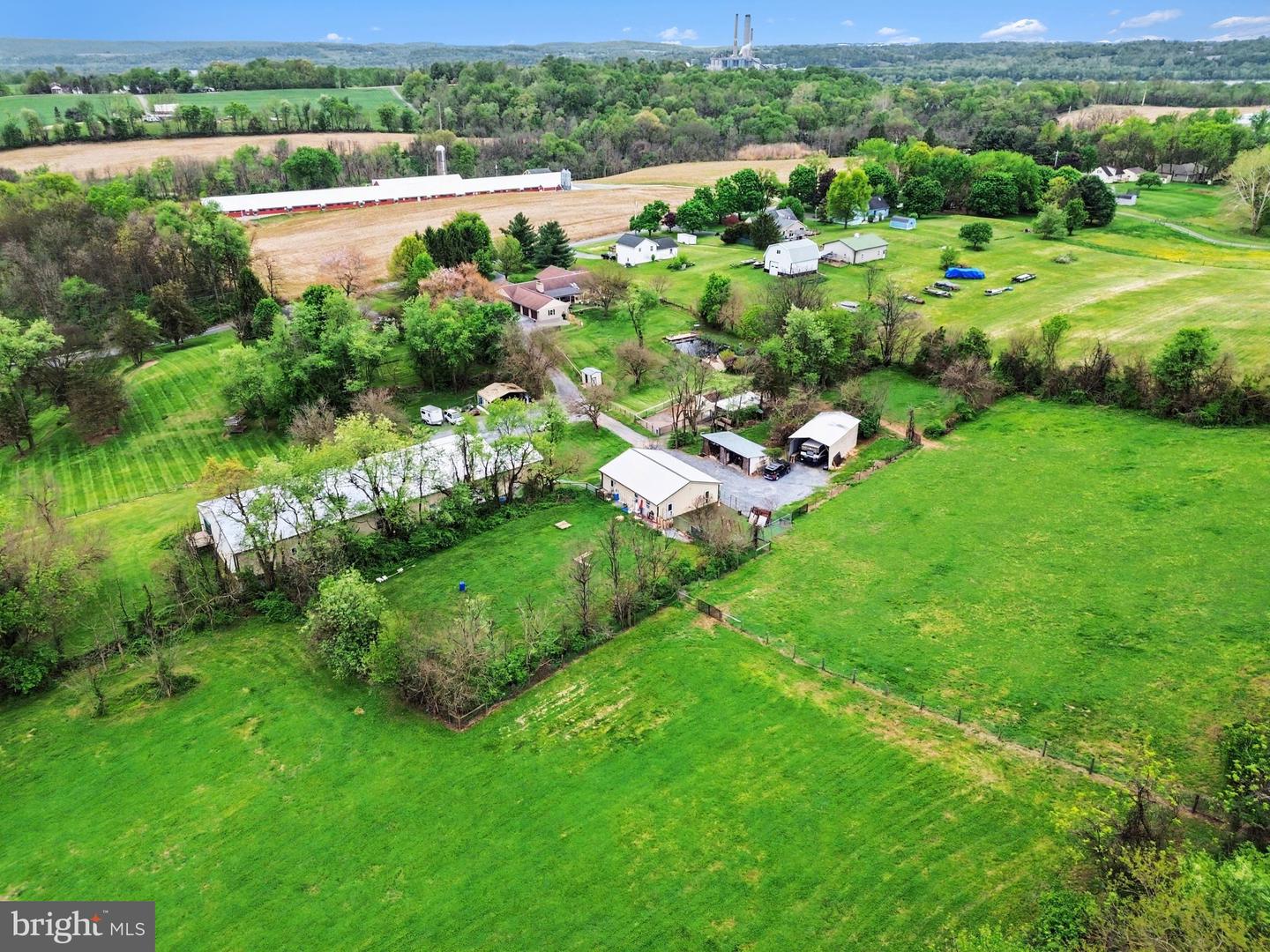 1346 Bair Rd Property Photo 24