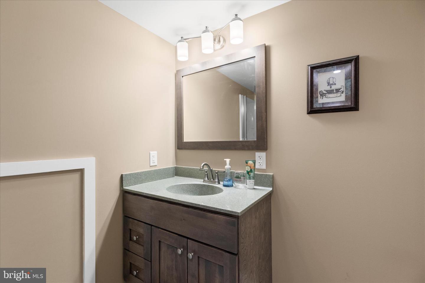 2963 Spring Valley Rd Property Photo 23