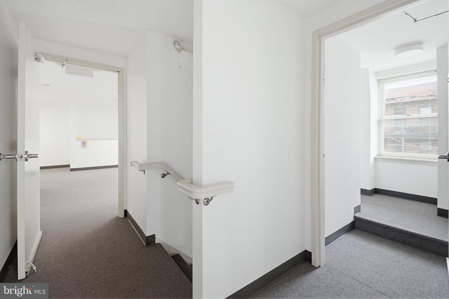 171 E King St Property Photo 30