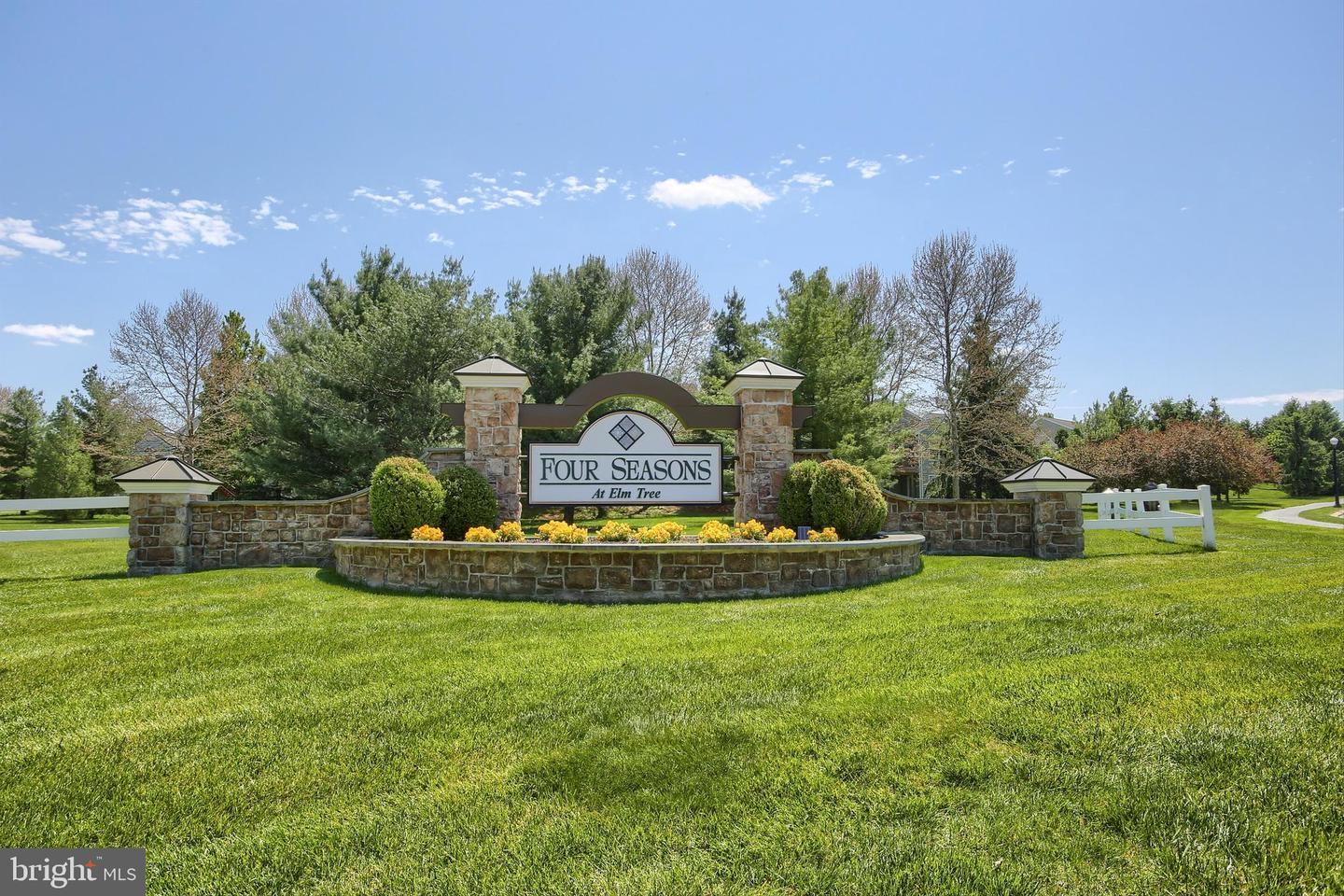 646 Alcott Dr Property Photo 32