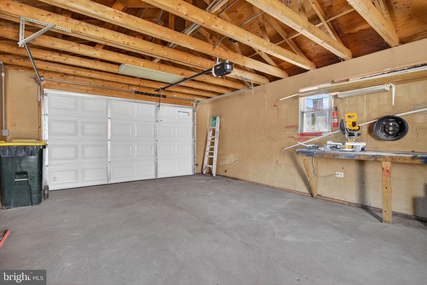 823 N Queen Property Photo 20