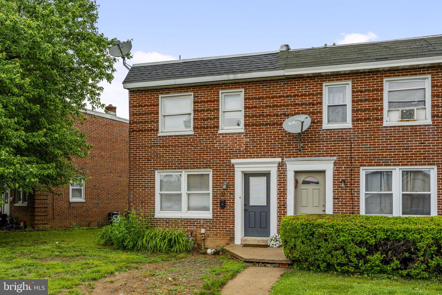 61 HERSHEY AVE Property Photo 1