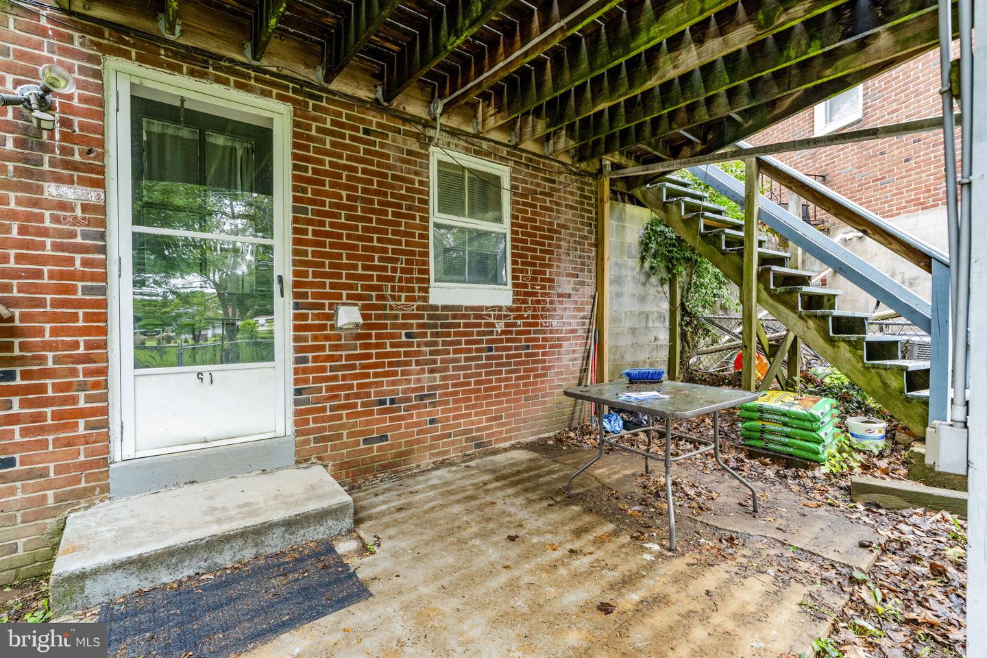 61 Hershey Ave Property Photo 26