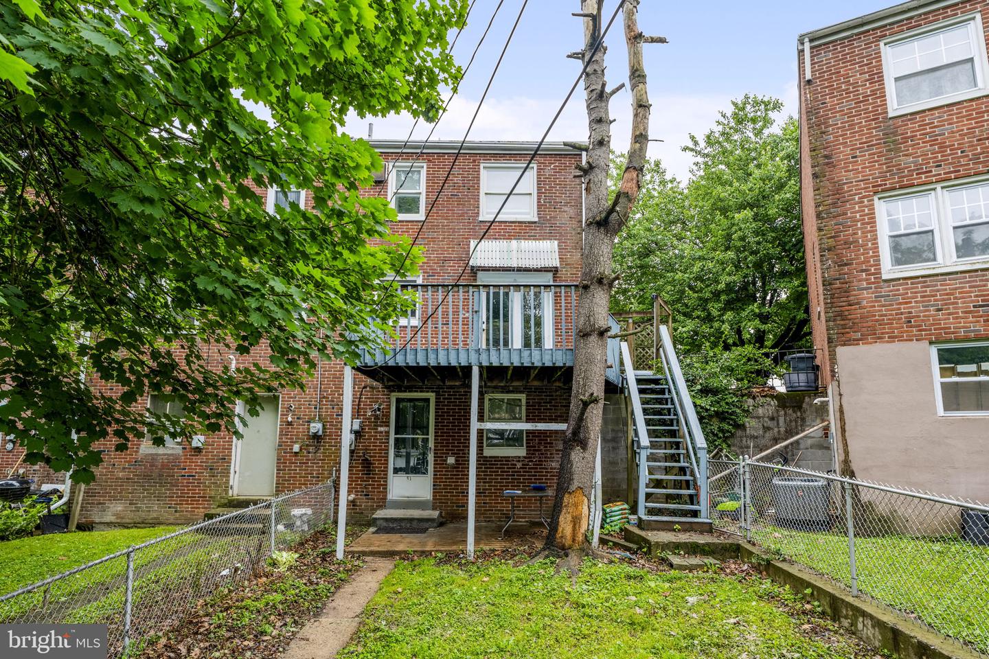 61 Hershey Ave Property Photo 30