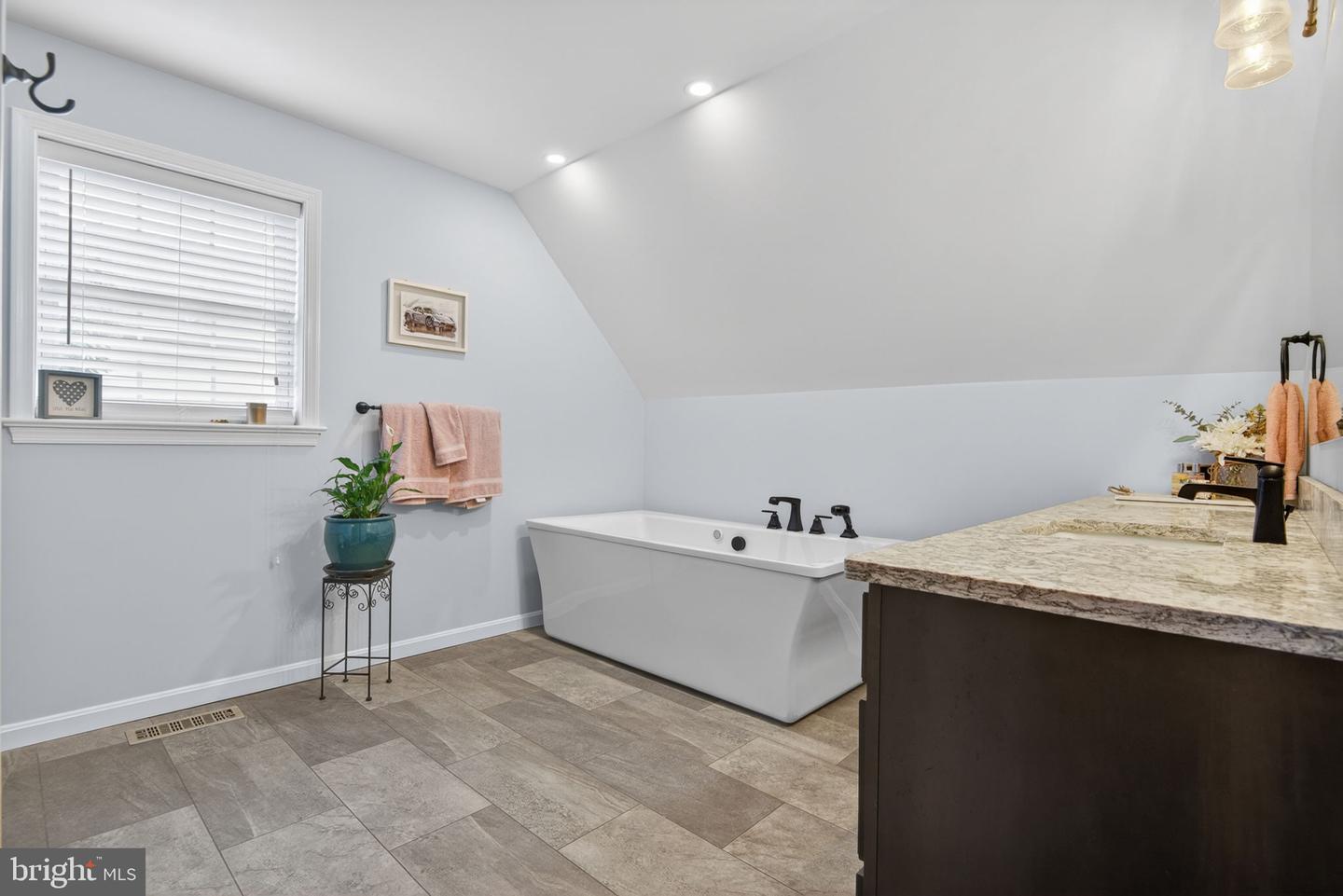 7 Marquis Ct Property Photo 28